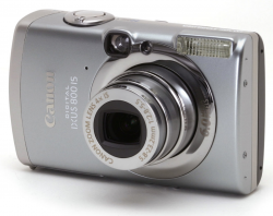 Canon Ixus 800 IS accessories