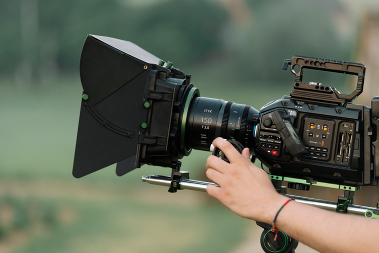 Irix Cine 150mm T3.0 pour Blackmagic URSA Mini Pro